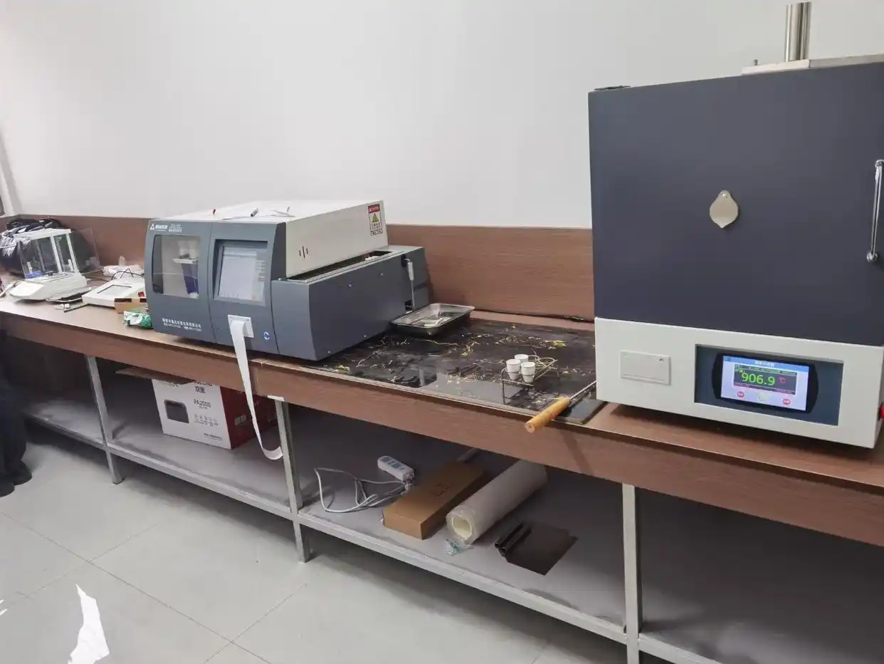 Como lidar com os dados do calorímetro da bomba de oxigênio